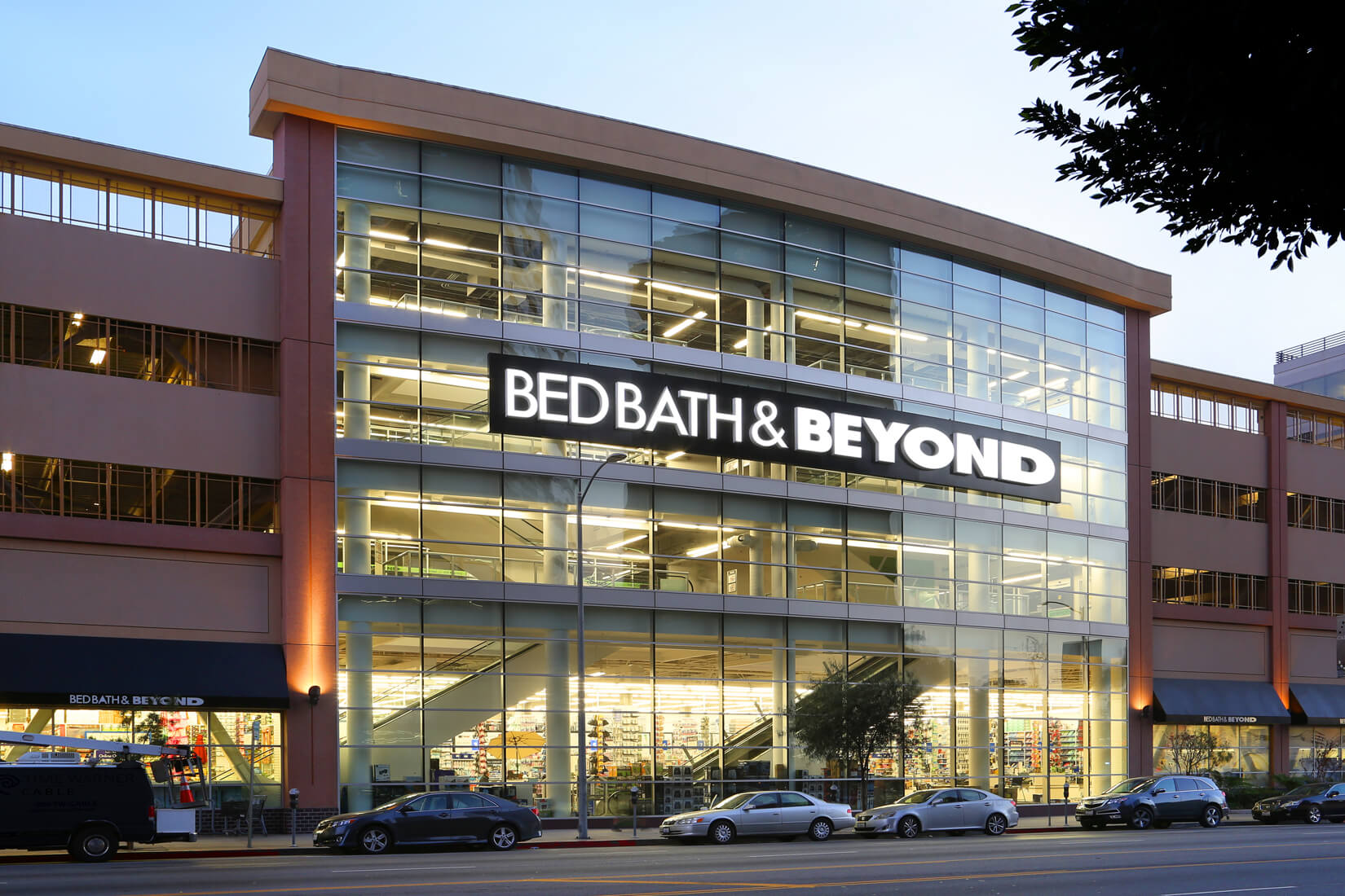 Bed Bath & Beyond – TJM Glazing Inc.